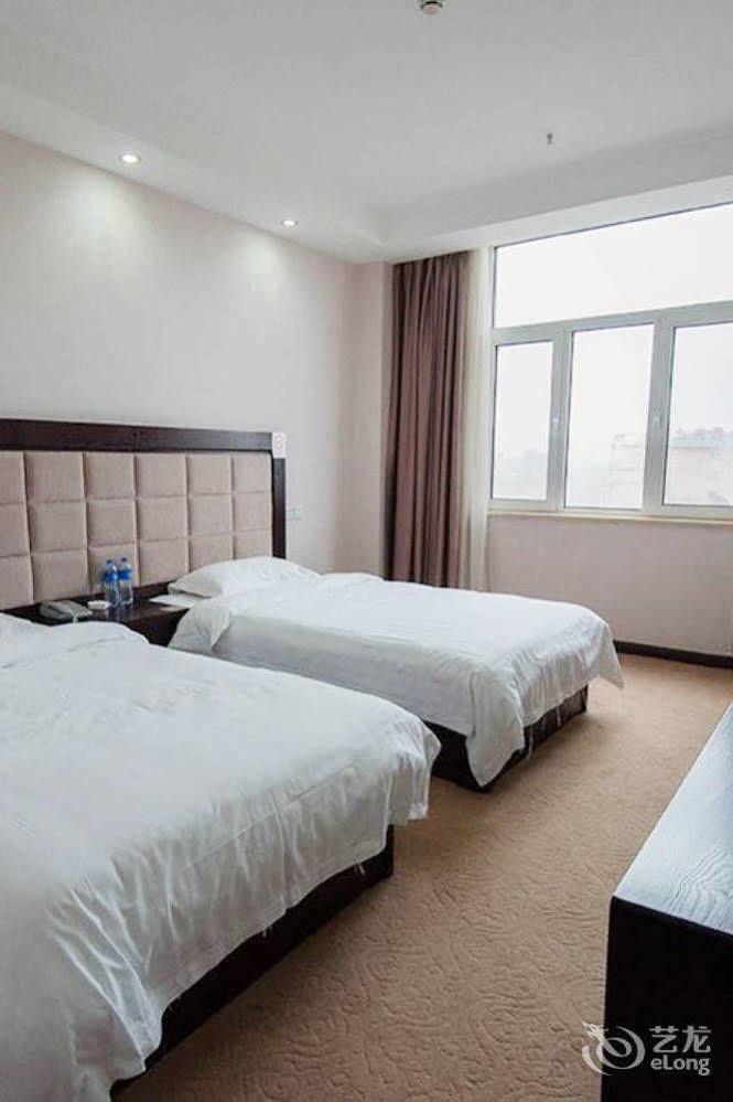 Splendid Oriental Business Hotel Tianjin Exterior foto